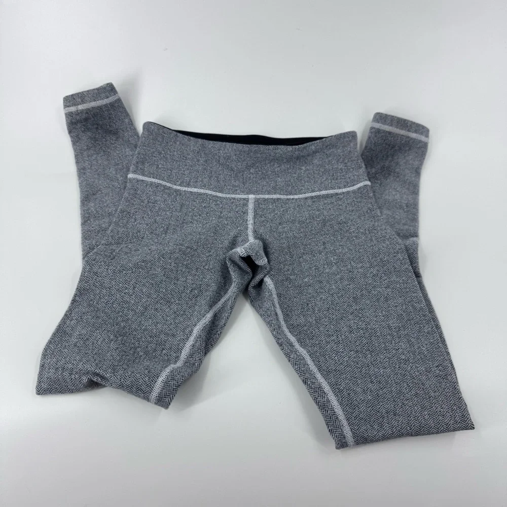 Lululemon‎ Athletica Heathered Gray Leggings
